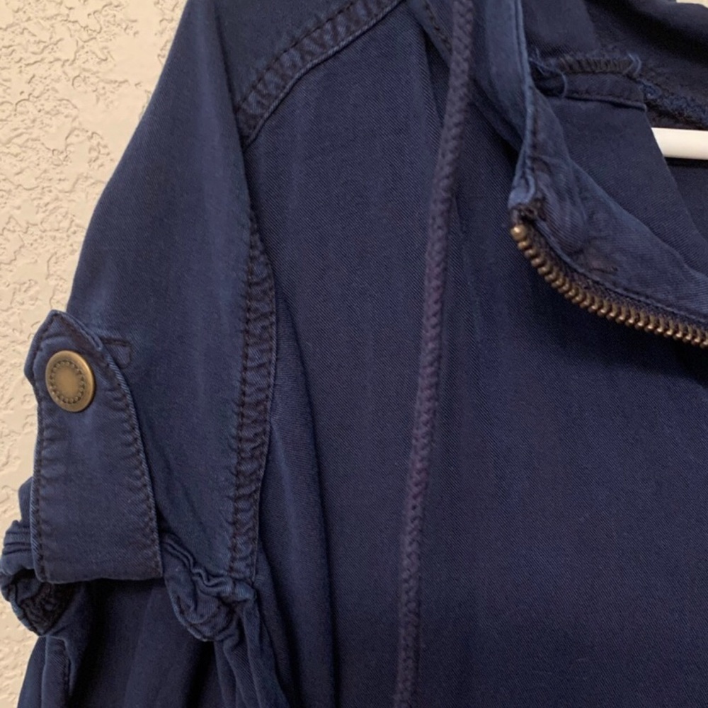 Maurice’s Hooded Blue Jacket L/XL - Picture 6 of 10